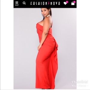 Fashion Nova Plus Gown sexy for prom or wedding!